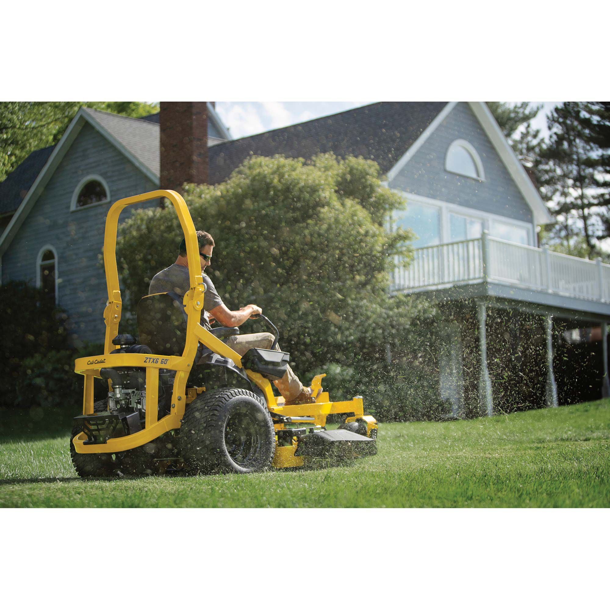 Ultima ZTX6 60 Zero-Turn Mower