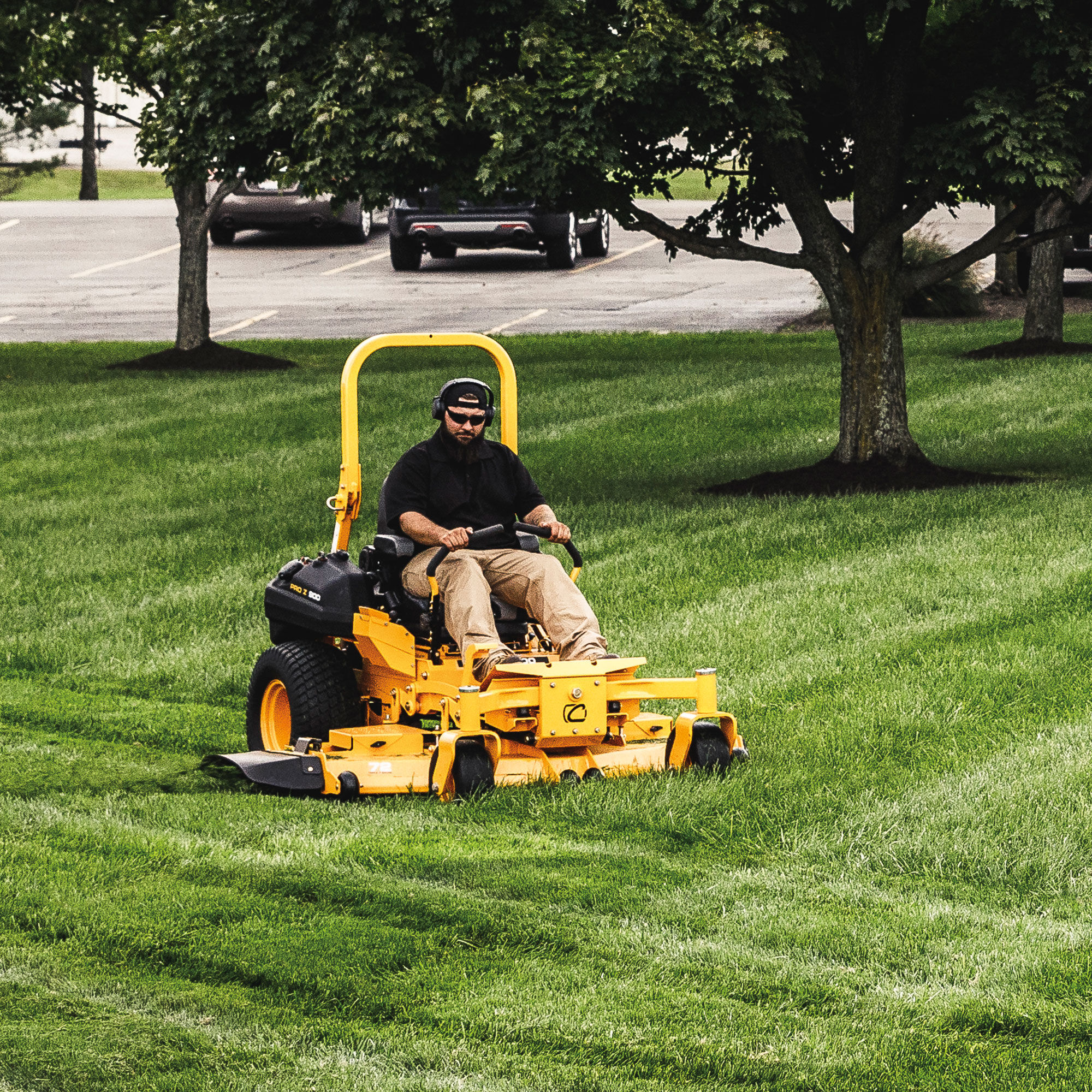 PRO Z 972 L EFI | Commercial Zero-Turn Mower