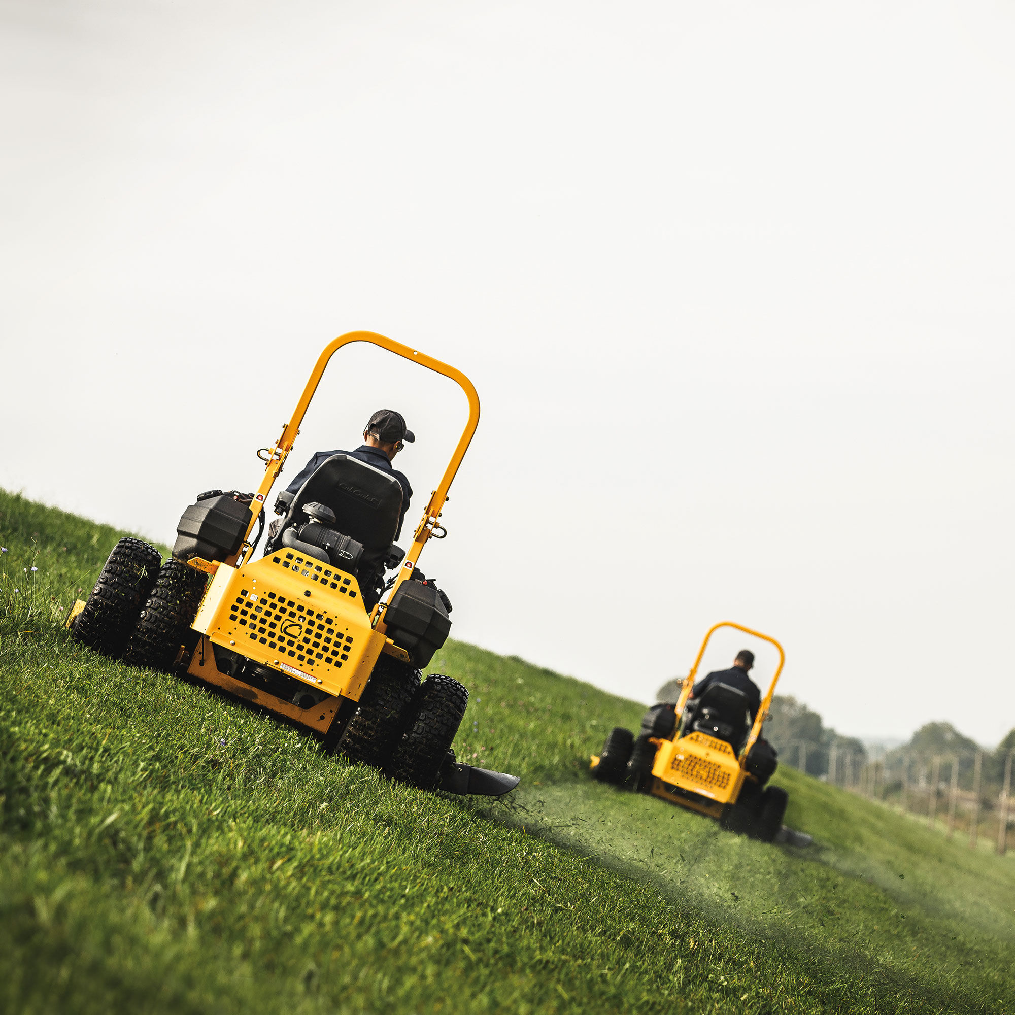 Cub cadet professional zero turn hotsell