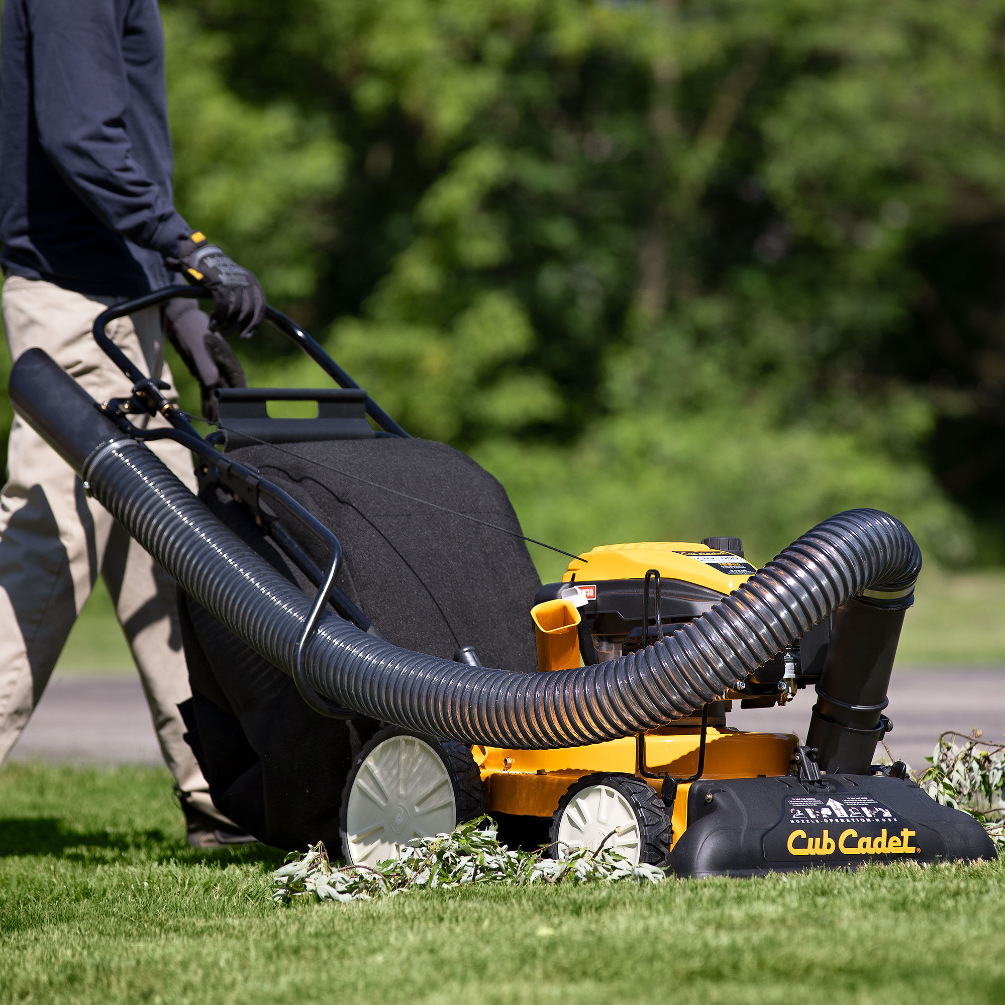 Cub cadet vacuum bagger outlet