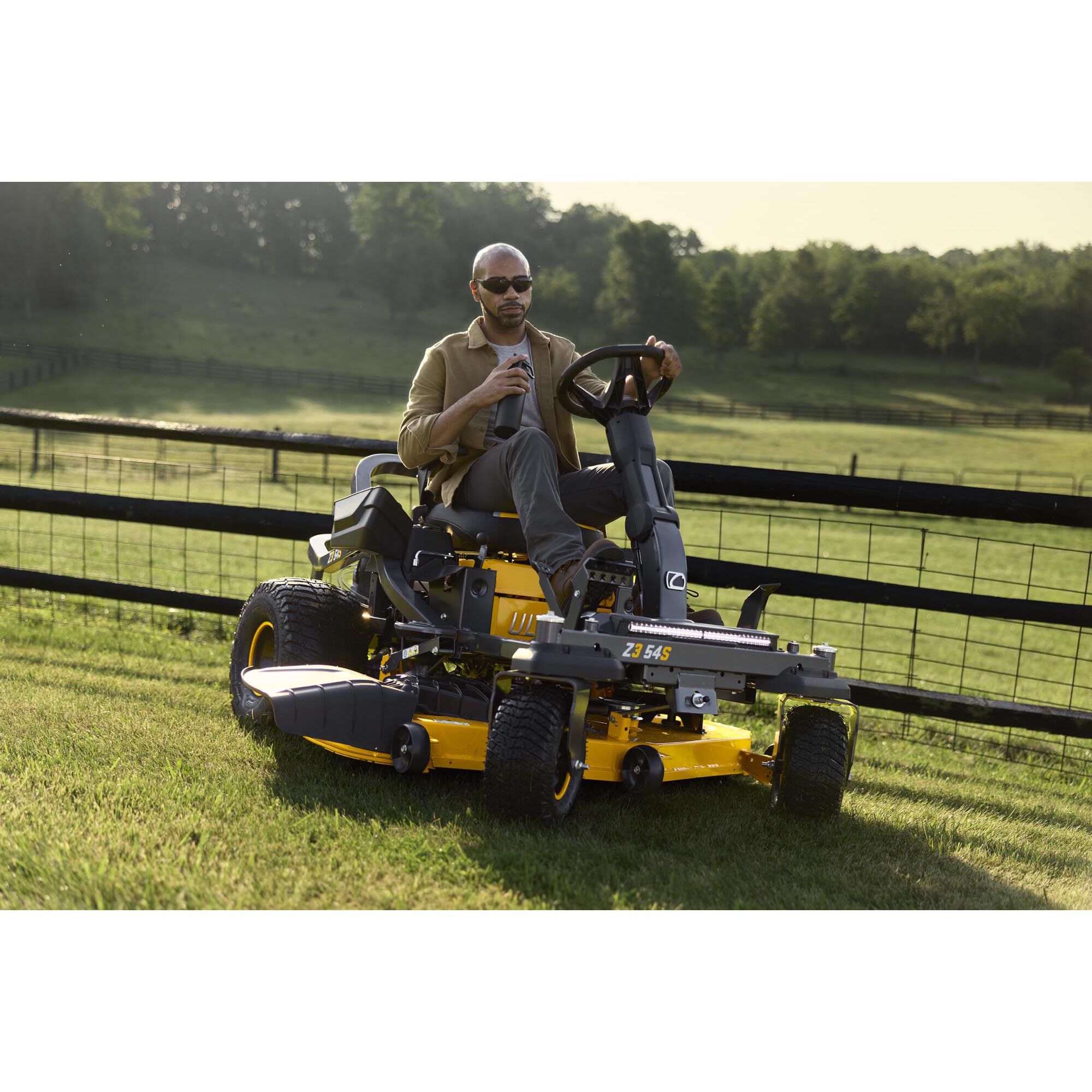 Cub Cadet Ultima Z3 54S Zero-Turn Mower