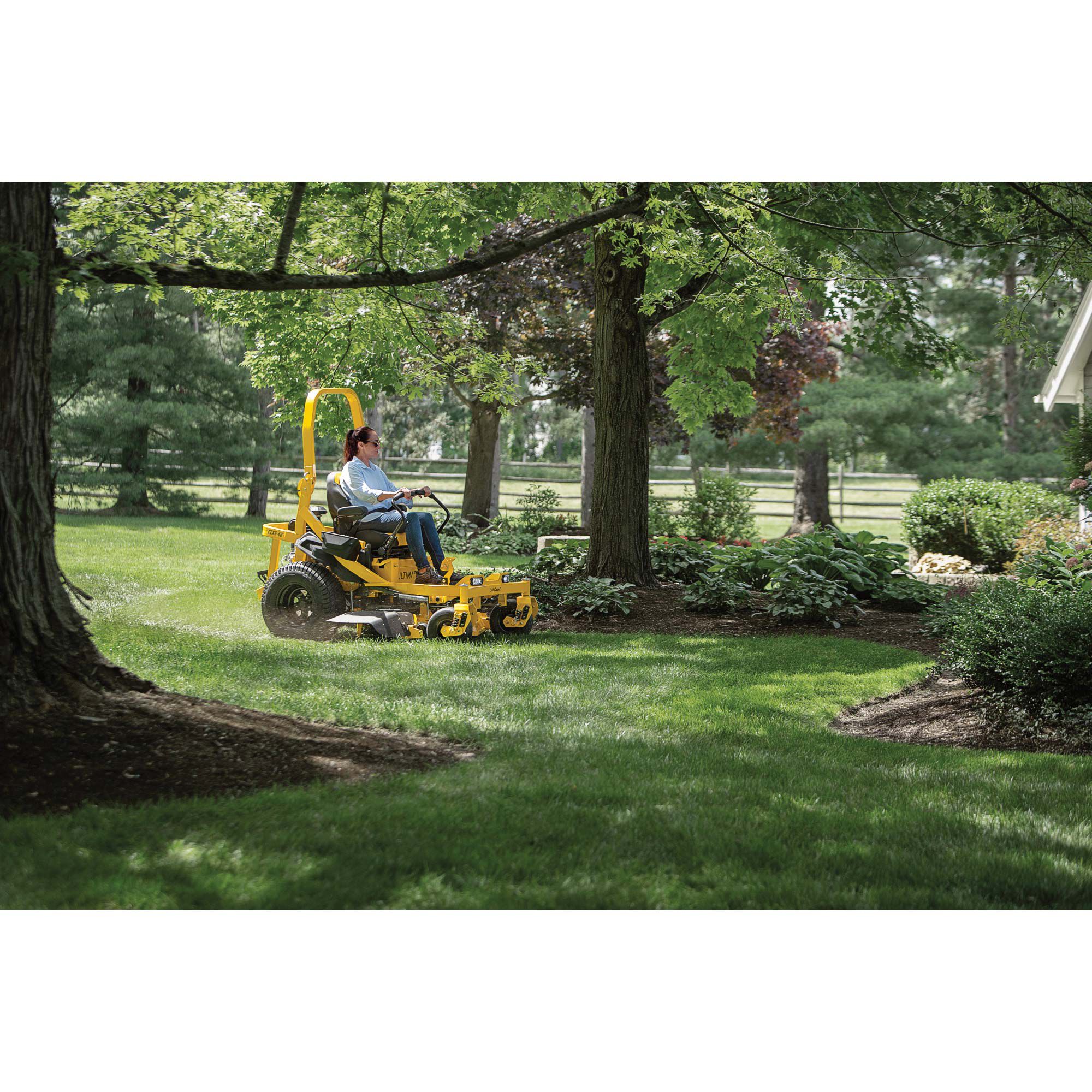 kaz！ Ultima ZTX4 54 Zero-Turn Mower