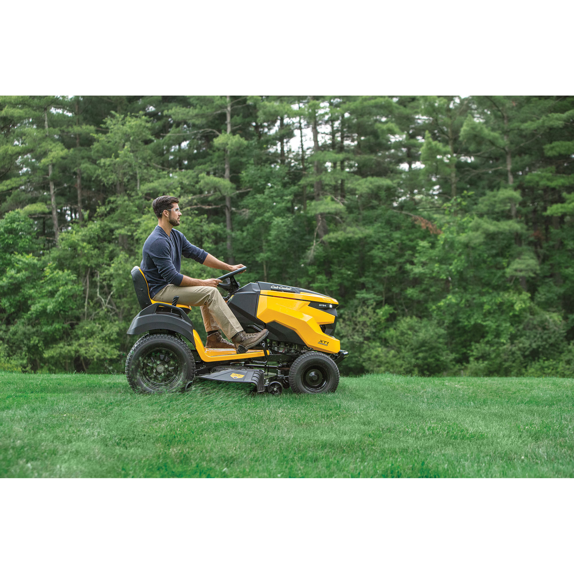 Cub Cadet XT1 GT54 Garden Tractor