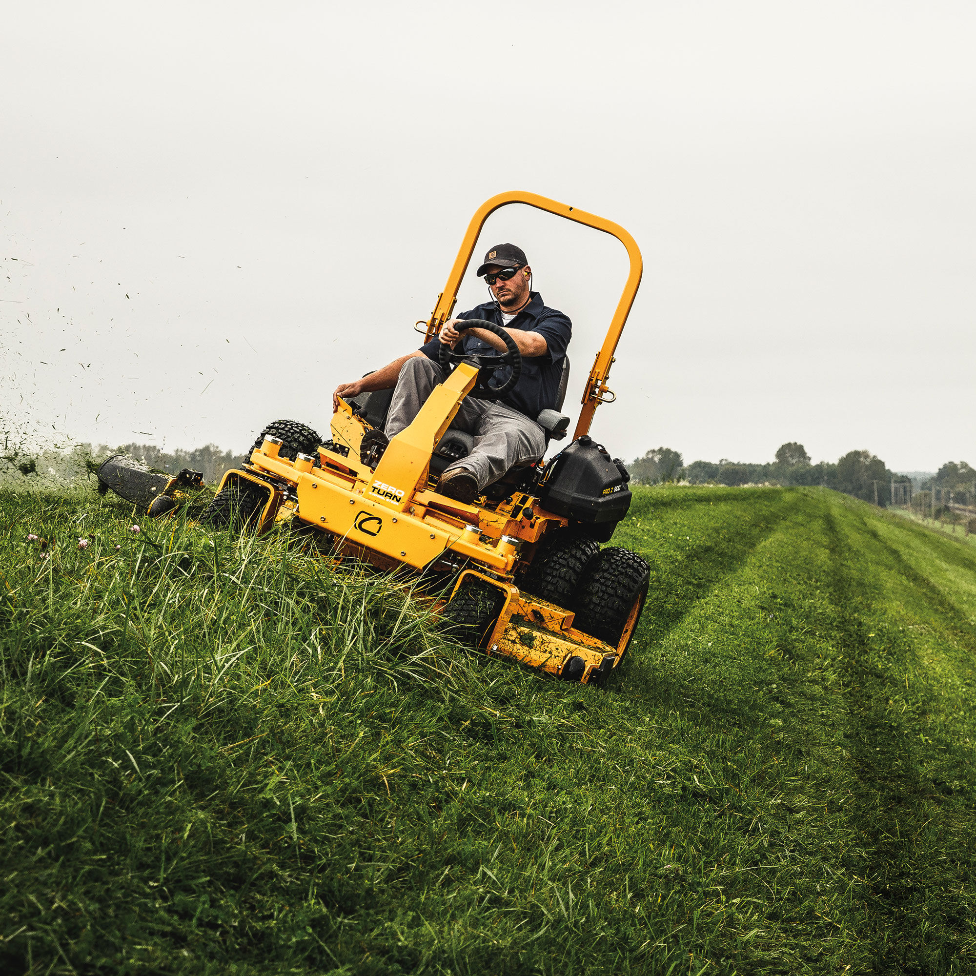 Cub cadet pro z 972 sd price sale