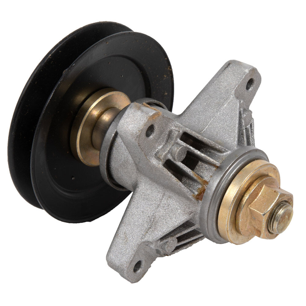 Blade Spindle Assembly - 918-04129B | Cub Cadet Canada