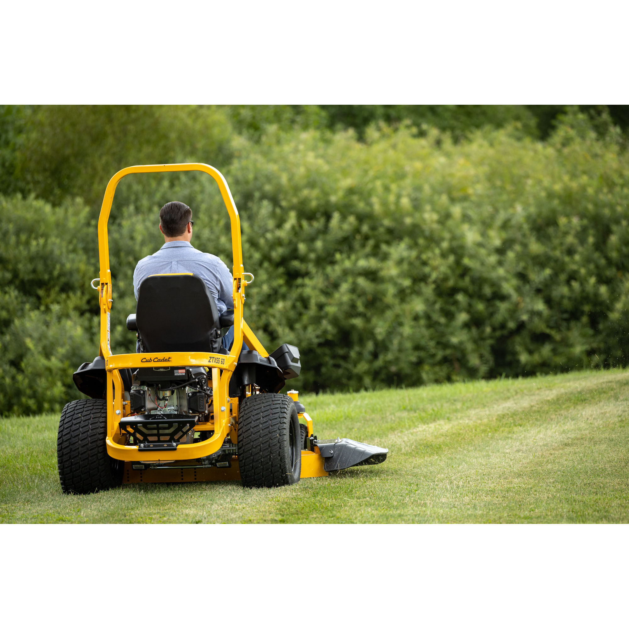 Ultima ZTXS5 60 Zero-Turn Mower