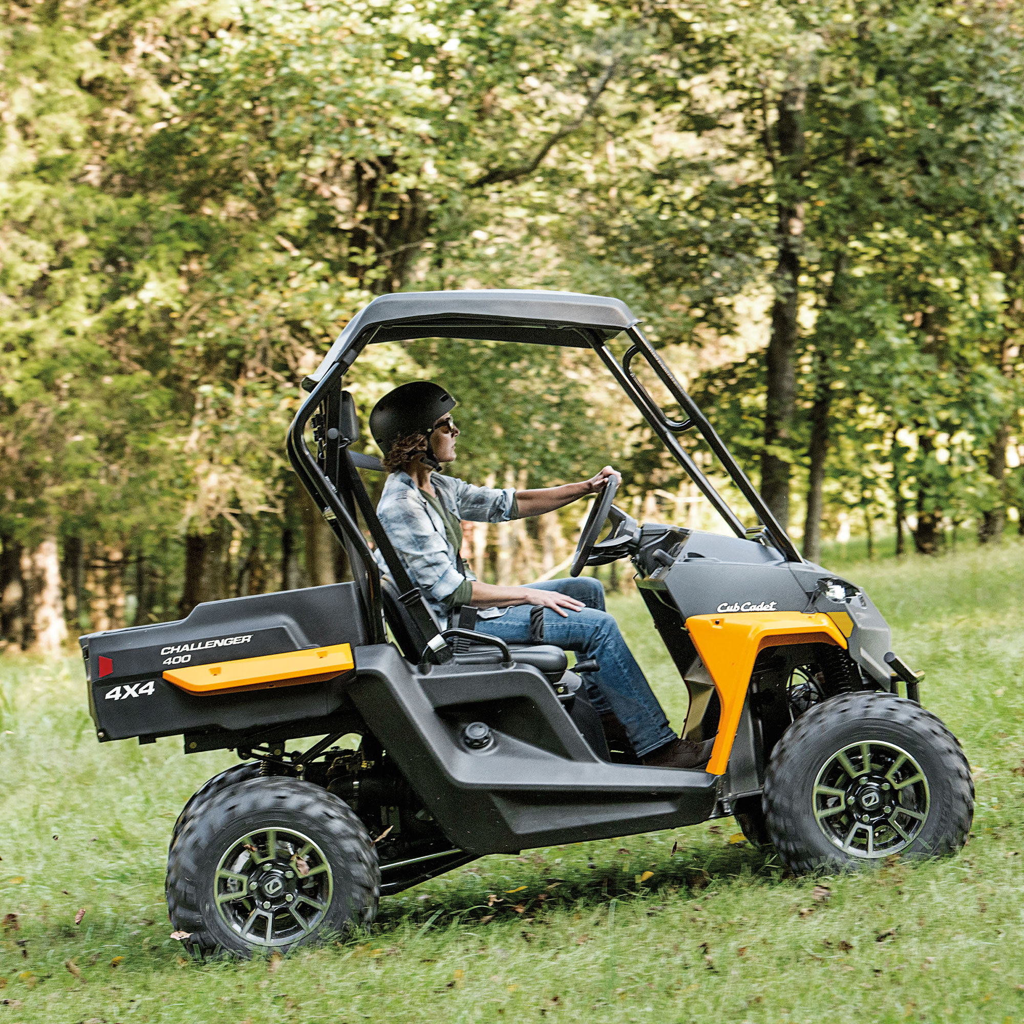 Challenger 400 4x4 37BV3BHK010 Cub Cadet Canada