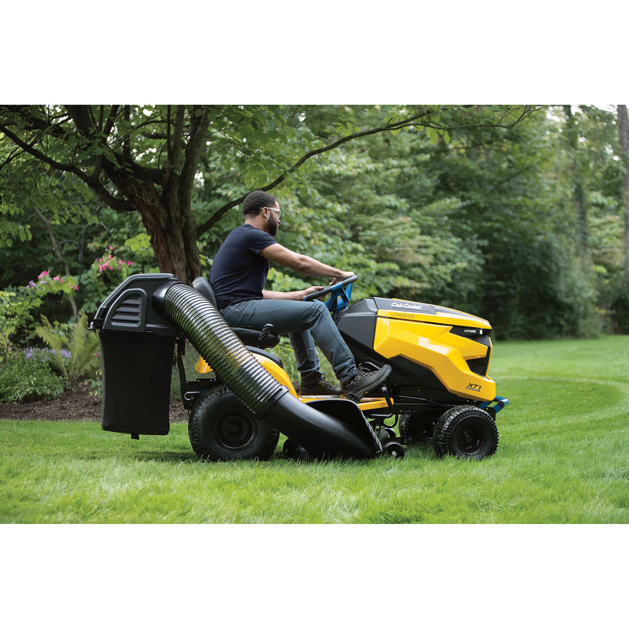 Cub Cadet LT42E Electric Riding Mower