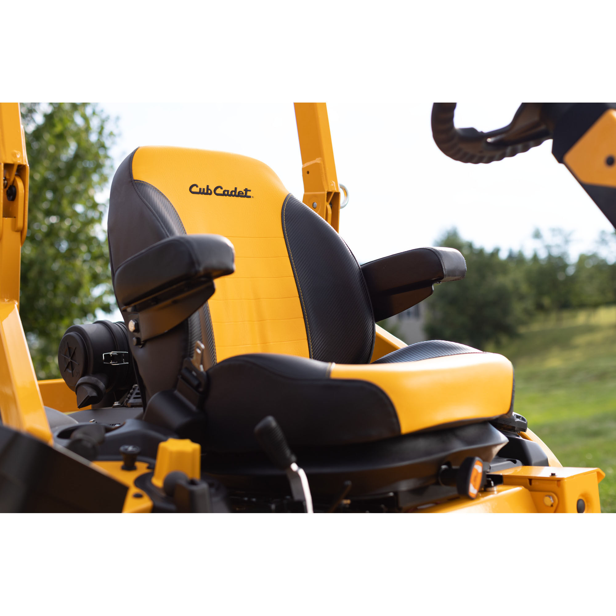 Ultima ZTXS6 60 Zero Turn Mower