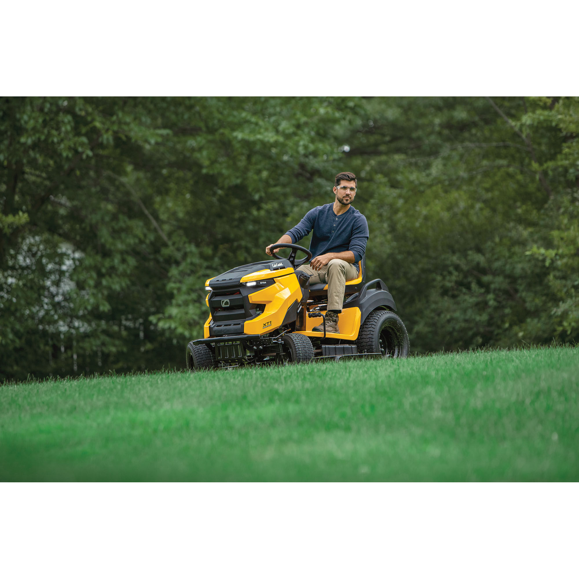 Cub Cadet XT1 GT54 Garden Tractor